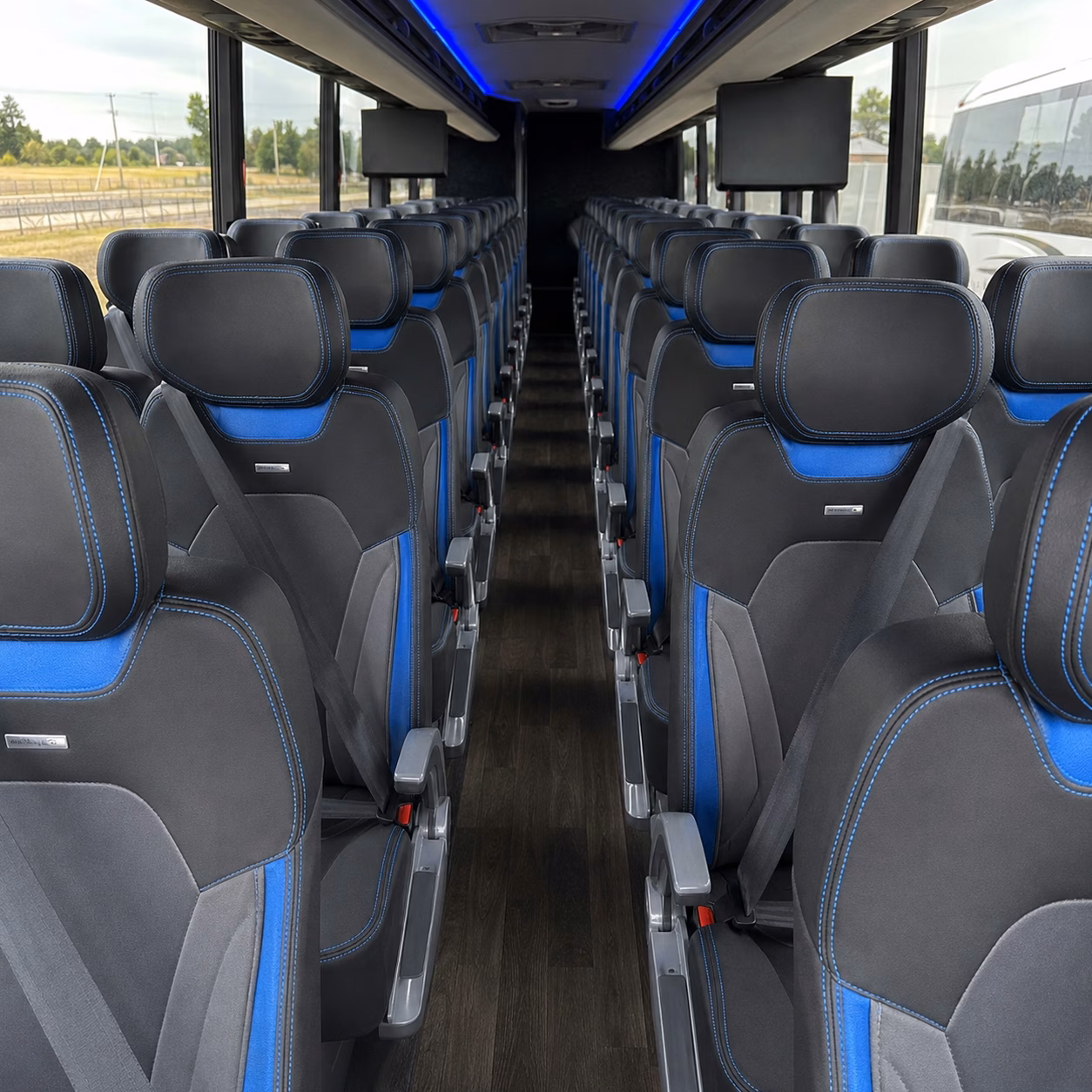 plano charter bus